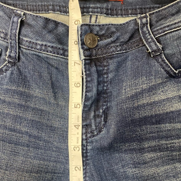 People’s Liberation Studded Star Pockets Slightly Distressed Jeans Size 29 - Picture 16 of 16